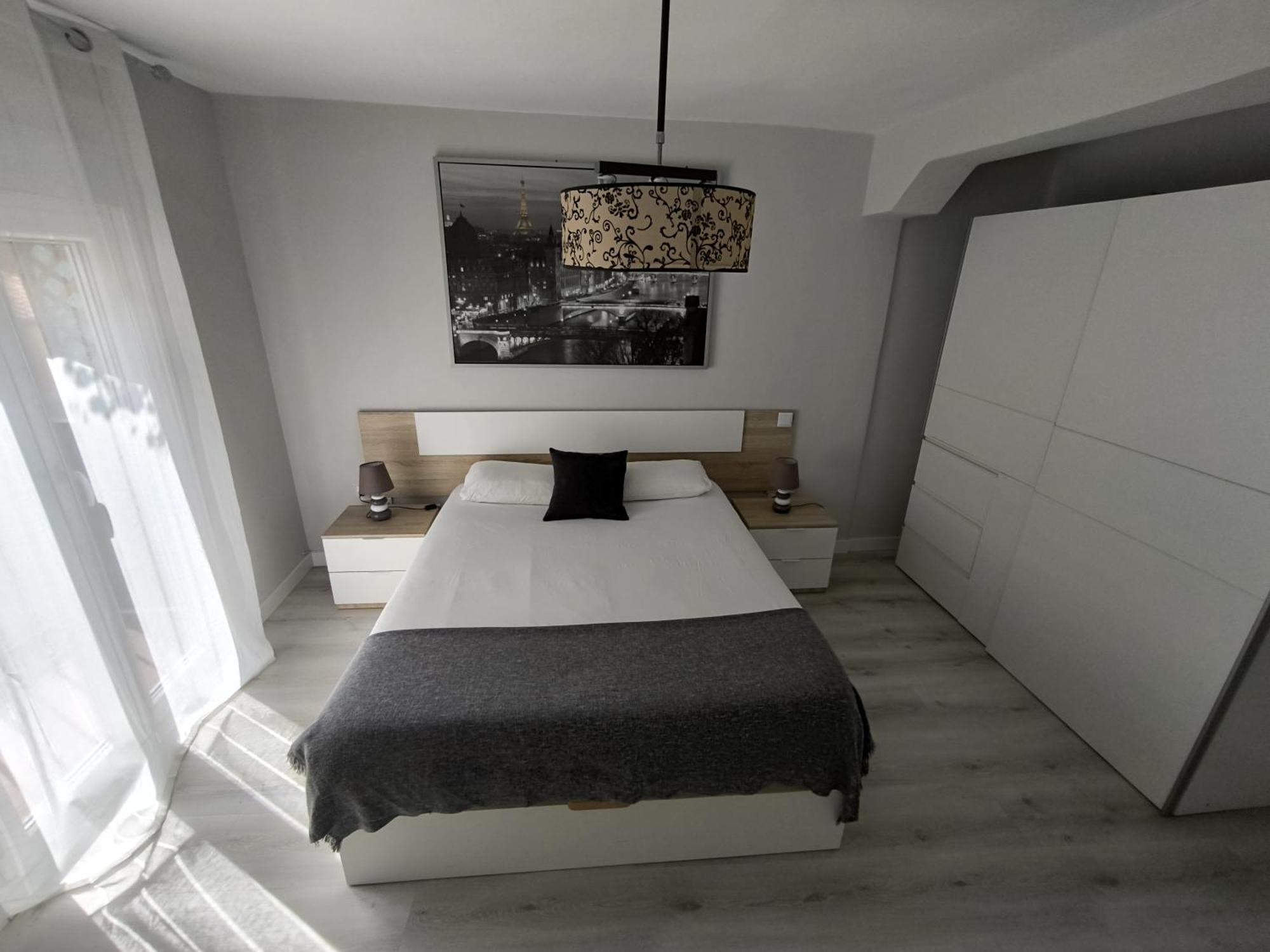 Luminoso Apartamento En El Centro ซานตานเดร์ ภายนอก รูปภาพ