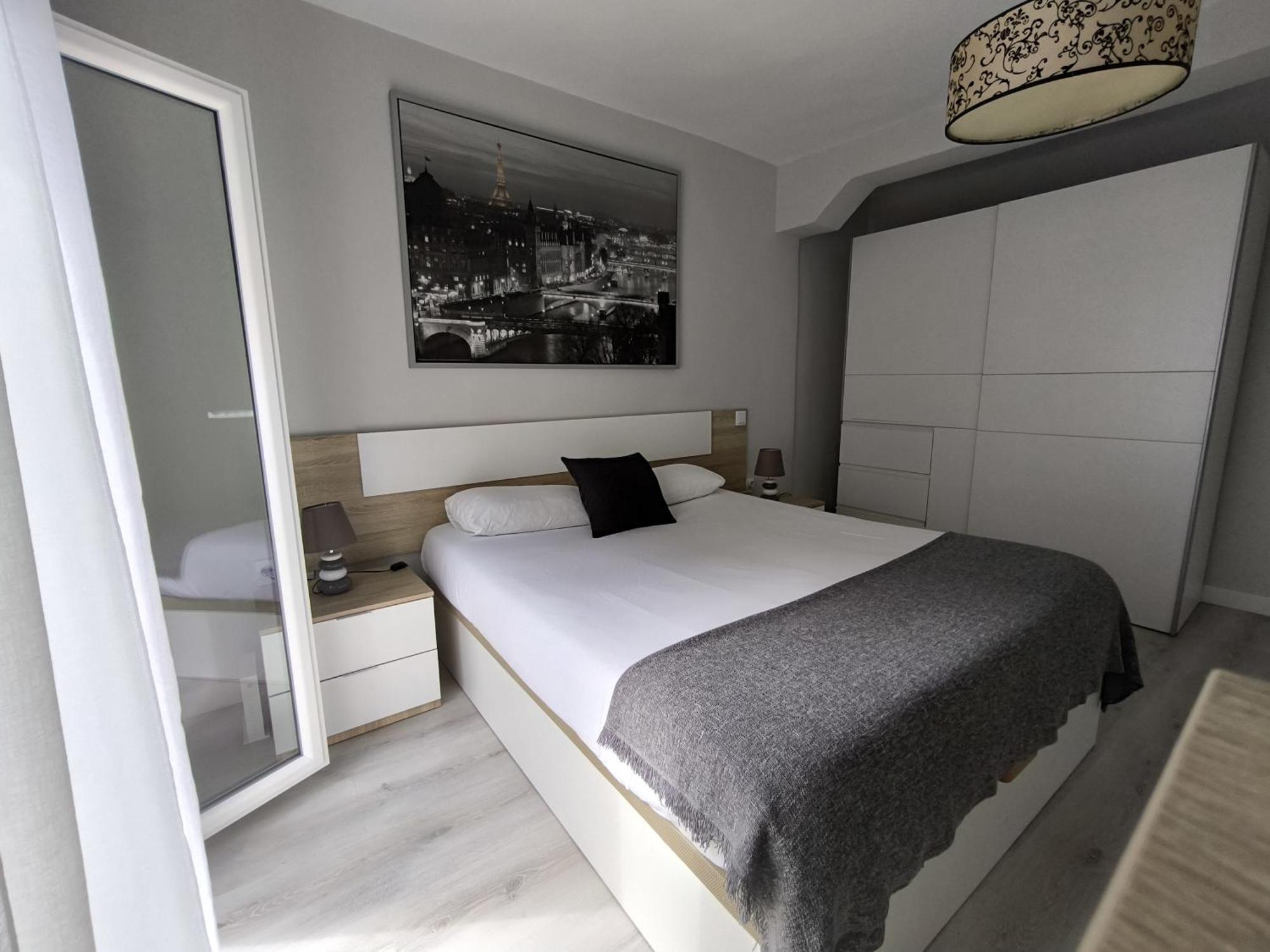 Luminoso Apartamento En El Centro ซานตานเดร์ ภายนอก รูปภาพ